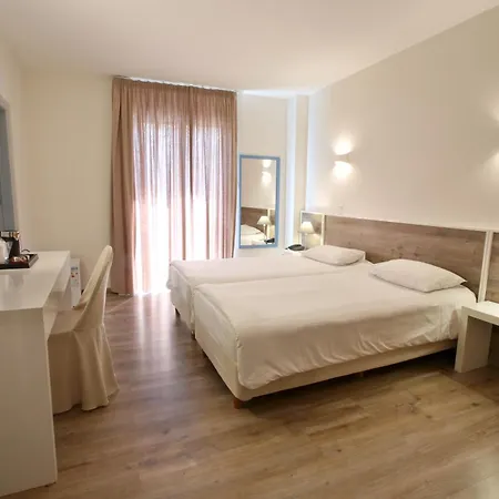 센트룸 - 시티 센터 호텔