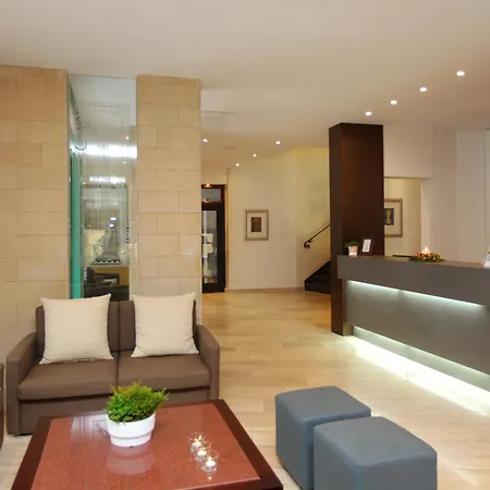 호텔 센트룸 - 시티 센터 니코시아