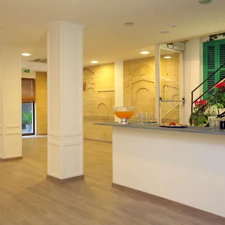 센트룸 - 시티 센터 호텔 3*