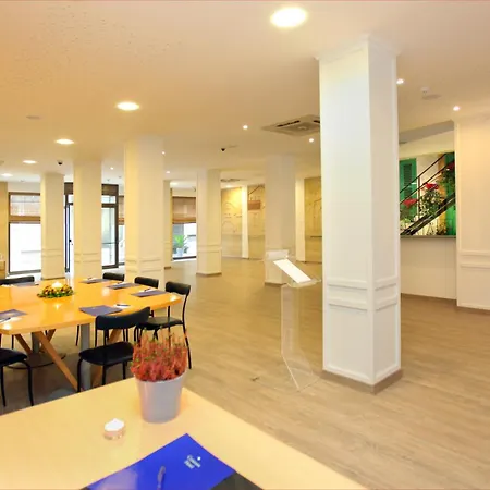 호텔 센트룸 - 시티 센터