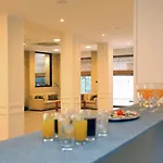 Centrum - Center 3*