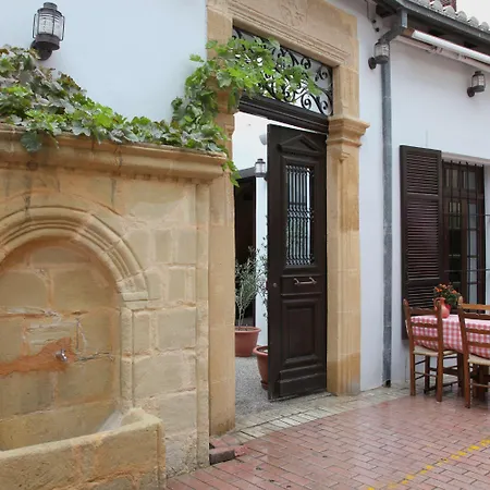 Centrum - Center 3* Nicosia