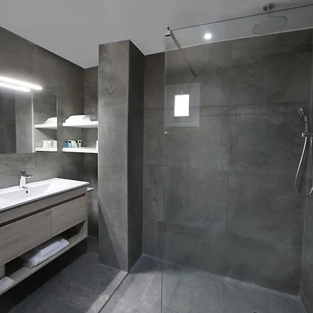 Centrum - Center 3* Nicosia