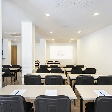 Hotel Centrum - Center 3*