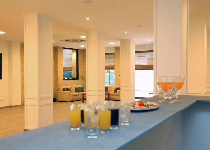 セントラム - シティセンター 3*