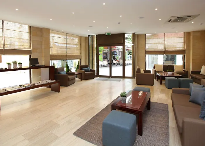 Centrum - Center Hotel 3*