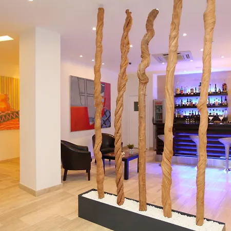 Ξενοδοχείο Centrum 3*