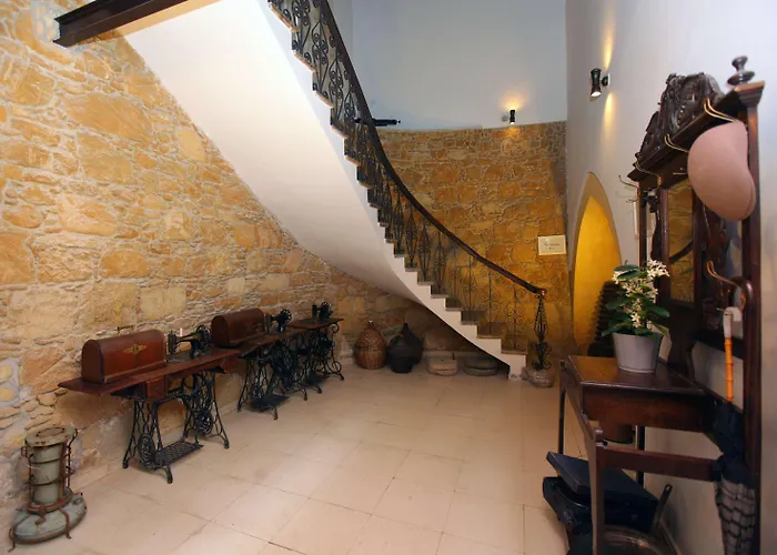 Ξενοδοχείο Centrum 3*