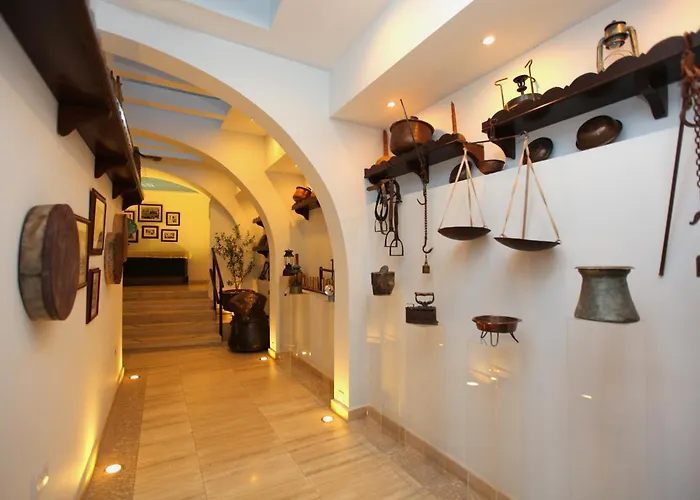 Centrum Ξενοδοχείο 3*